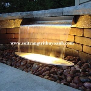 Trang trí tiểu cảnh thác nước bằng sỏi đỏ bóng