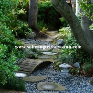 Đẹp hơn cho cảnh quan sân vườn trang trí bằng sỏi đen tự nhiên