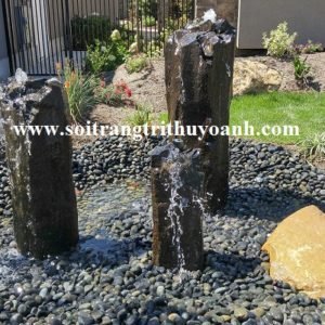 Nổi bật hơn cho không gian tiểu cảnh nước trang trí bằng sỏi đen tự nhiên