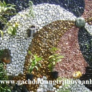 Tô điểm cho bức tường nghệ thuật bằng sỏi trang trí tự nhiên