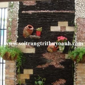 Sỏi hồng tự nhiên tô điểm thêm cho bức tường tiểu cảnh