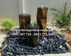 Ấn tượng hơn với tiểu cảnh sân vườn trang trí bằng sỏi đen bóng
